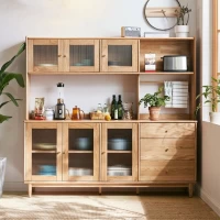 Tủ Bếp Tân Cổ Điển Kết Hợp Giữa Ngăn Tủ Và Cánh Mở Linh Hoạt