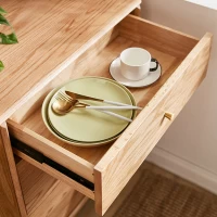Tủ Bếp Tân Cổ Điển Kết Hợp Giữa Ngăn Tủ Và Cánh Mở Linh Hoạt